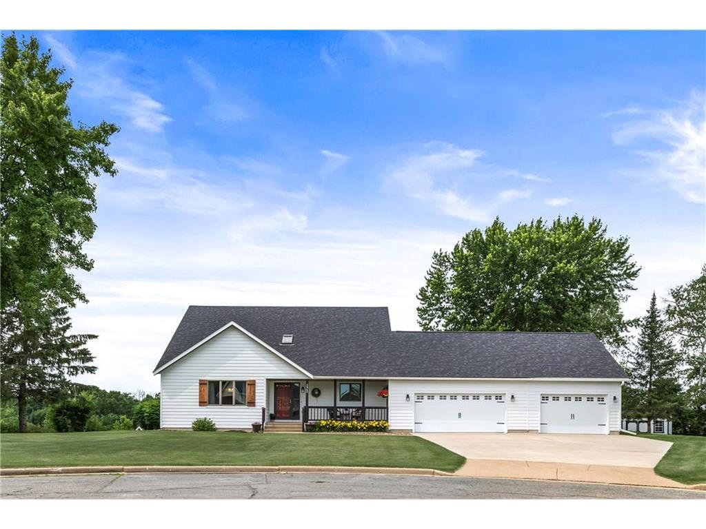 3945 Woodcrest Court Eau Claire WI 54701 1583394 image1