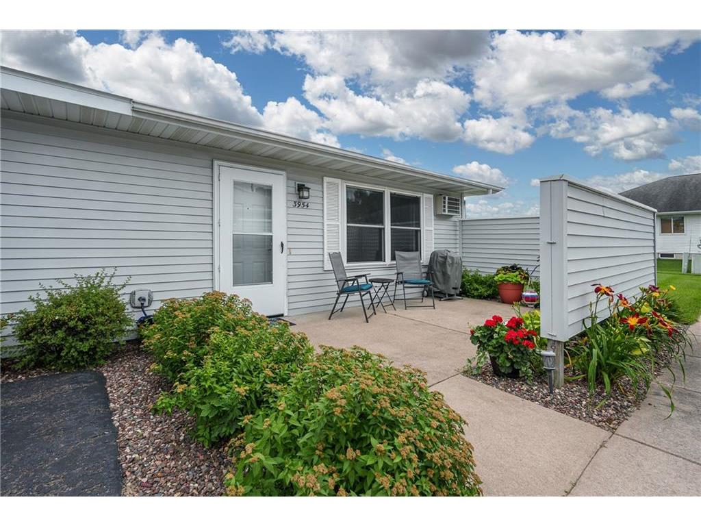 3954 Boardwalk Street Eau Claire WI 54701 1583888 image1