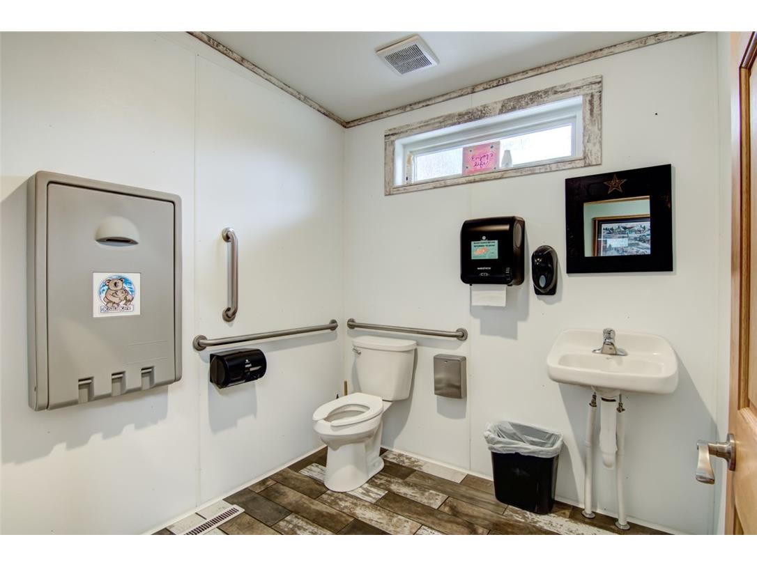 401 Bridge Street Cornell WI 54732 1592455 image18