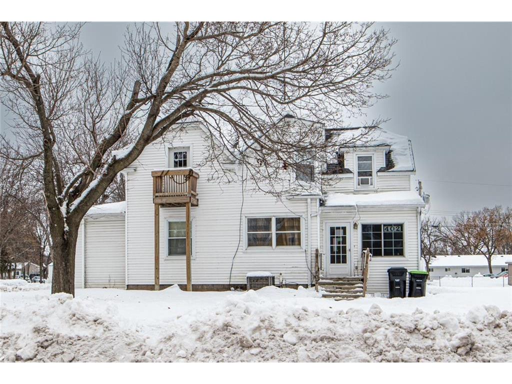 402 13th Avenue #1 Menomonie WI 54751 1570988 image1