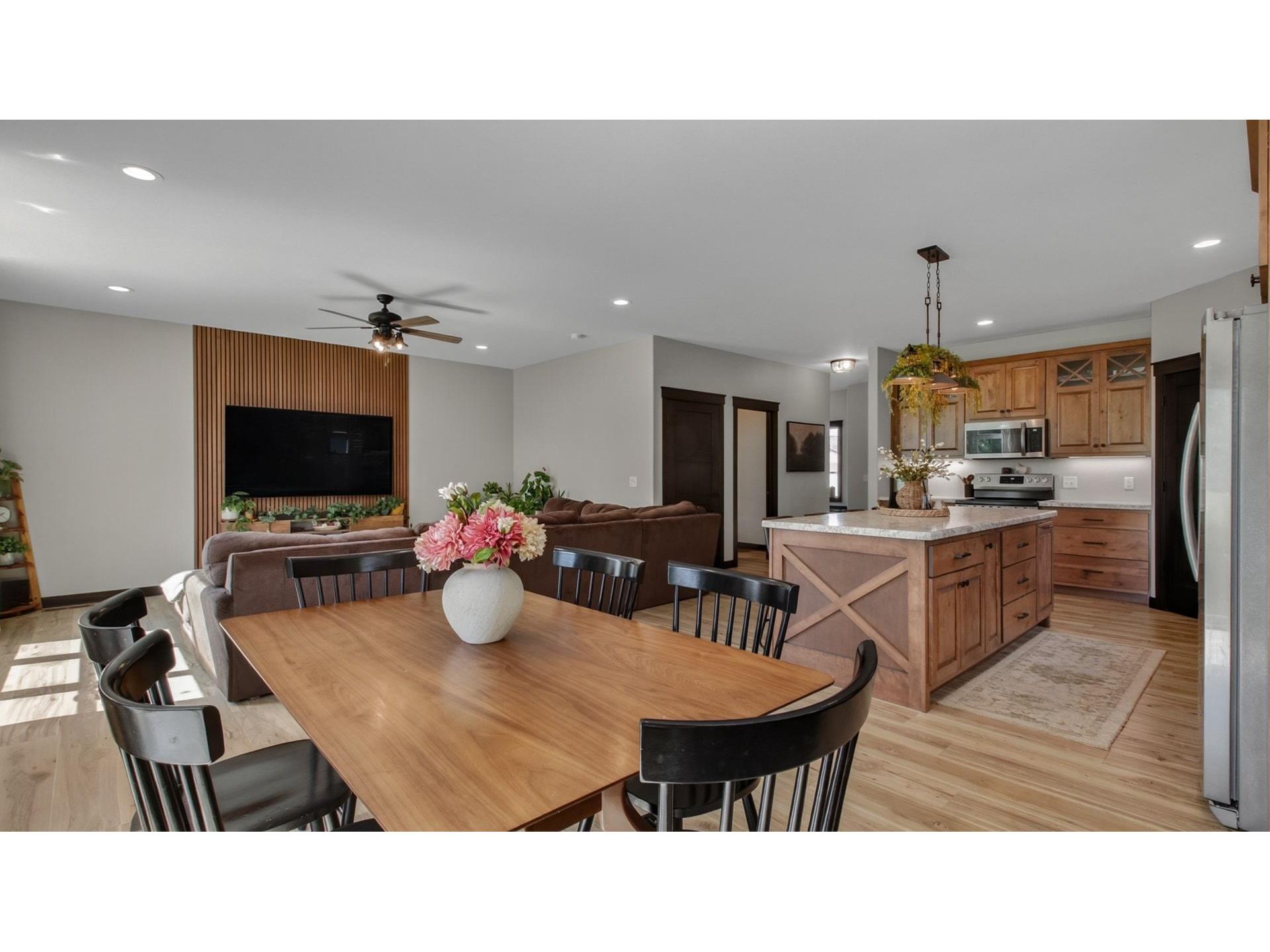 4020 John Hart Place Eau Claire WI 54703 1602386 image3