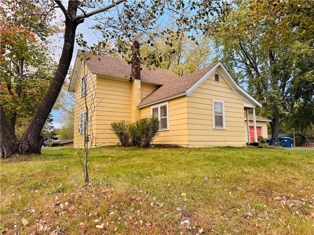 403 2nd Street Shell Lake WI 54871 1596326 image17