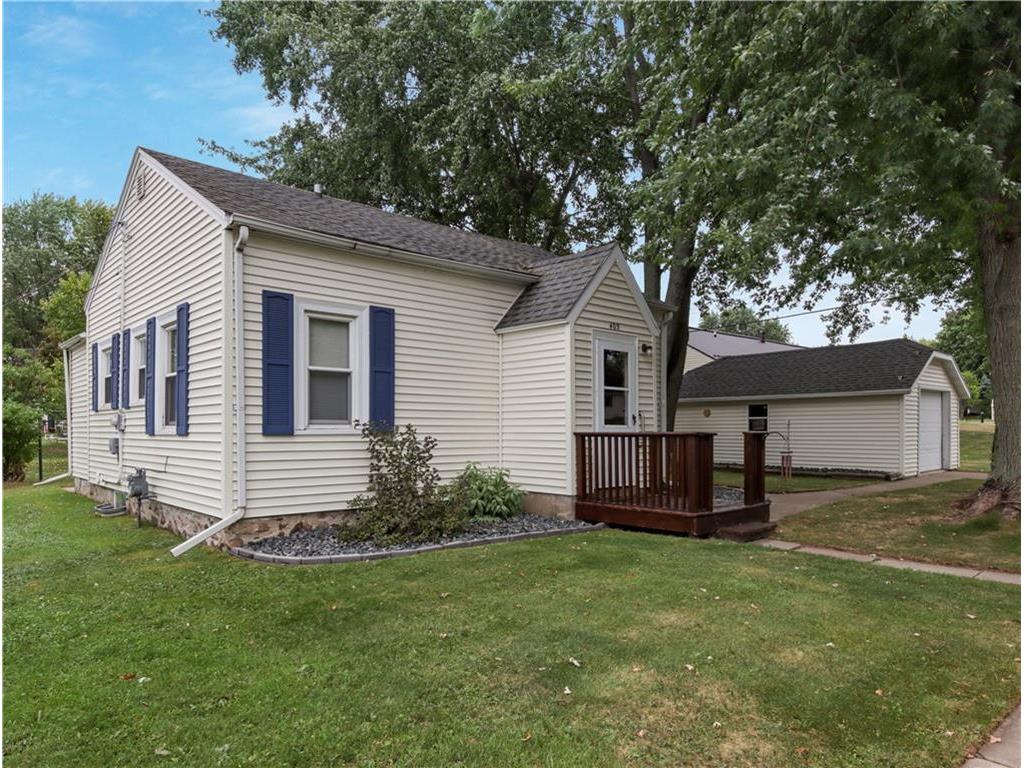 403 S Thorp Street Thorp WI 54771 1580437 image1