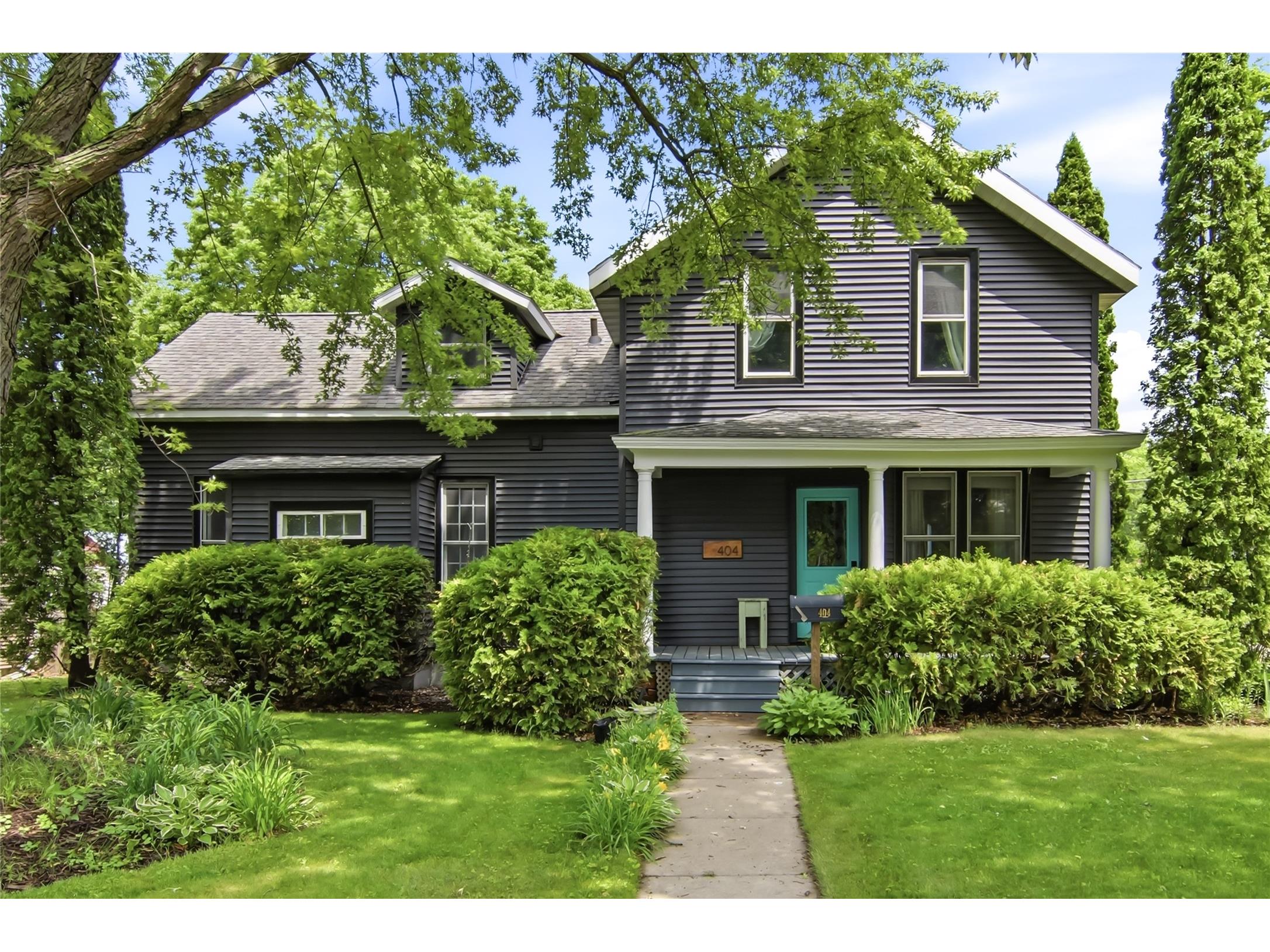 404 Coleman Street Chippewa Falls WI 54729 1602124 image1