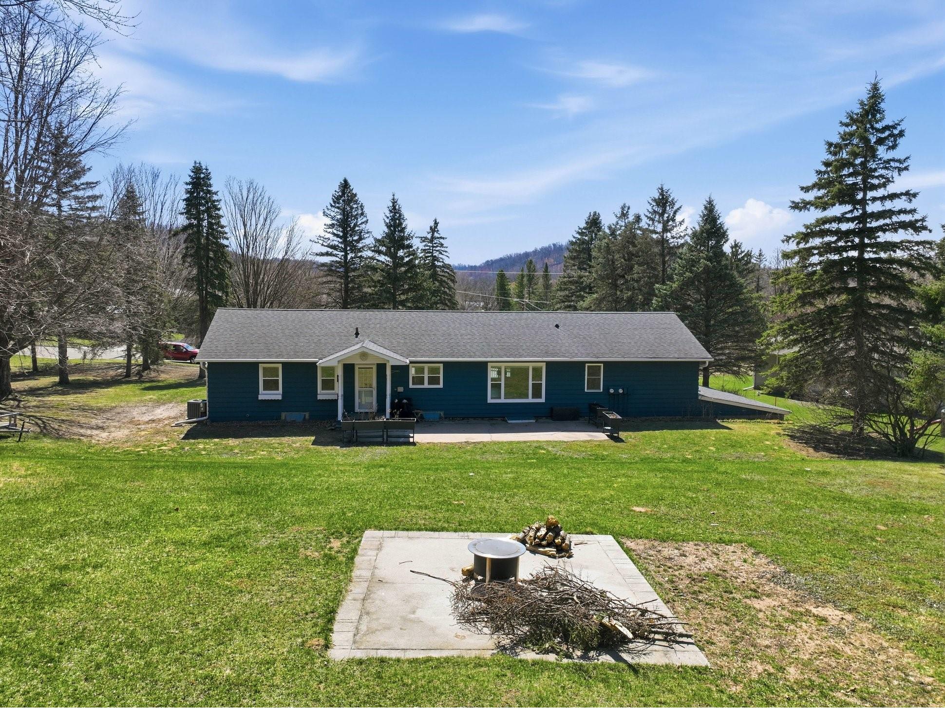404 Drier Street Durand WI 54736 1599910 image4