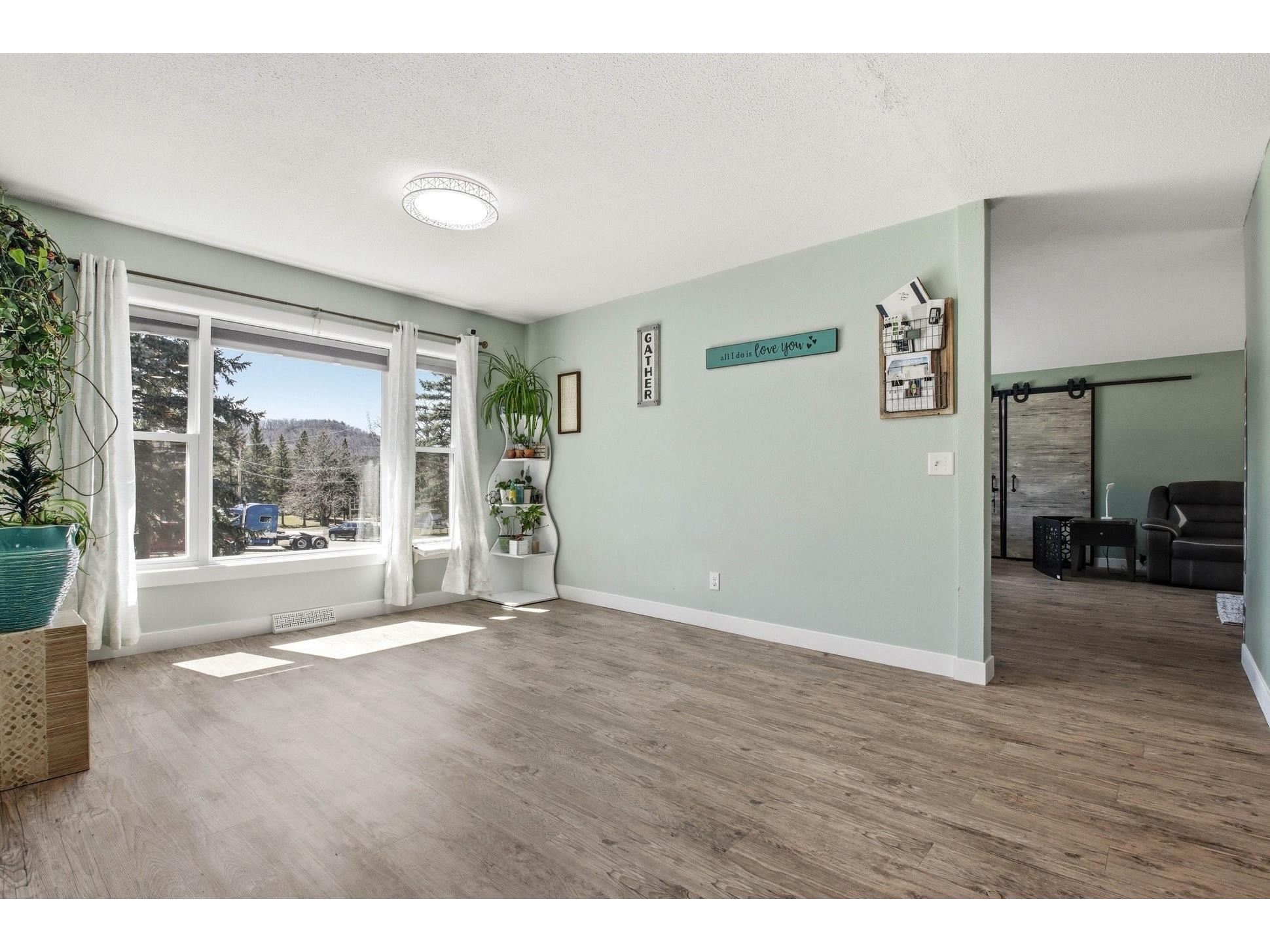 404 Drier Street Durand WI 54736 1599910 image8