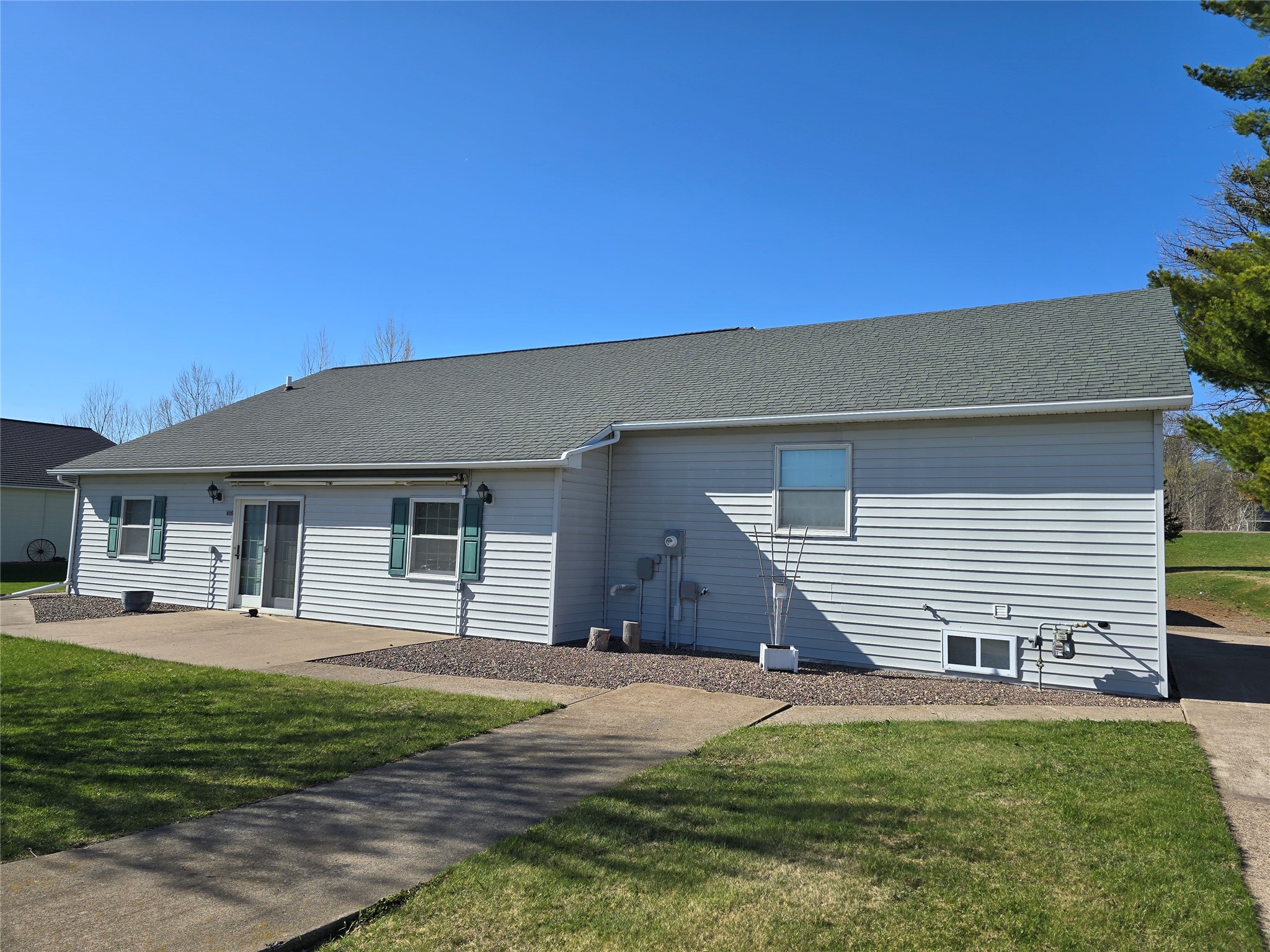 406 W Dell Street New Auburn WI 54757 1600523 image2