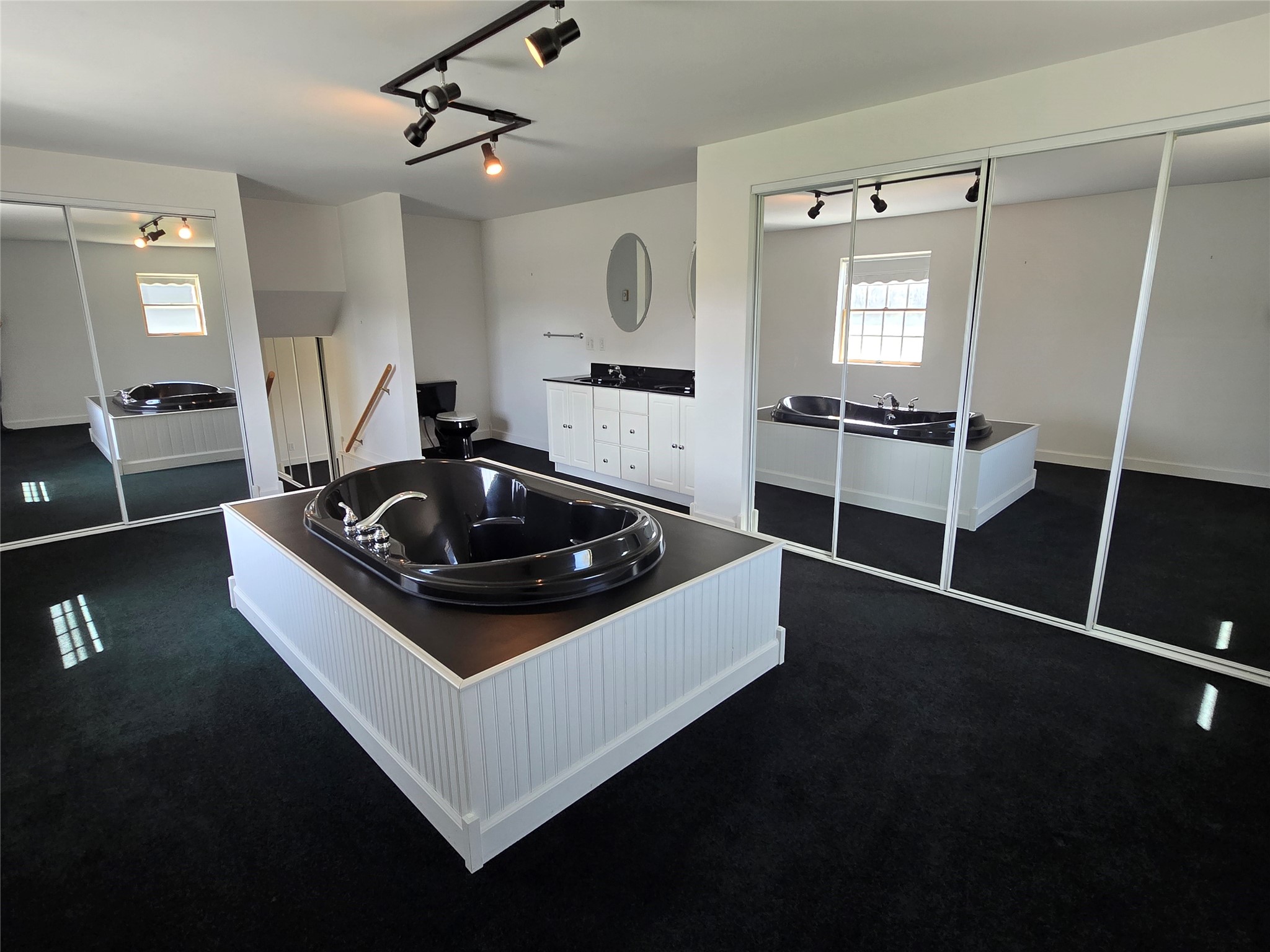 406 W Dell Street New Auburn WI 54757 1600523 image25