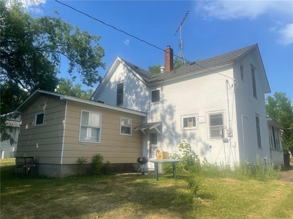 407 Wisconsin Avenue, Frederic, WI 54837 MLS 1555087 Edina Realty