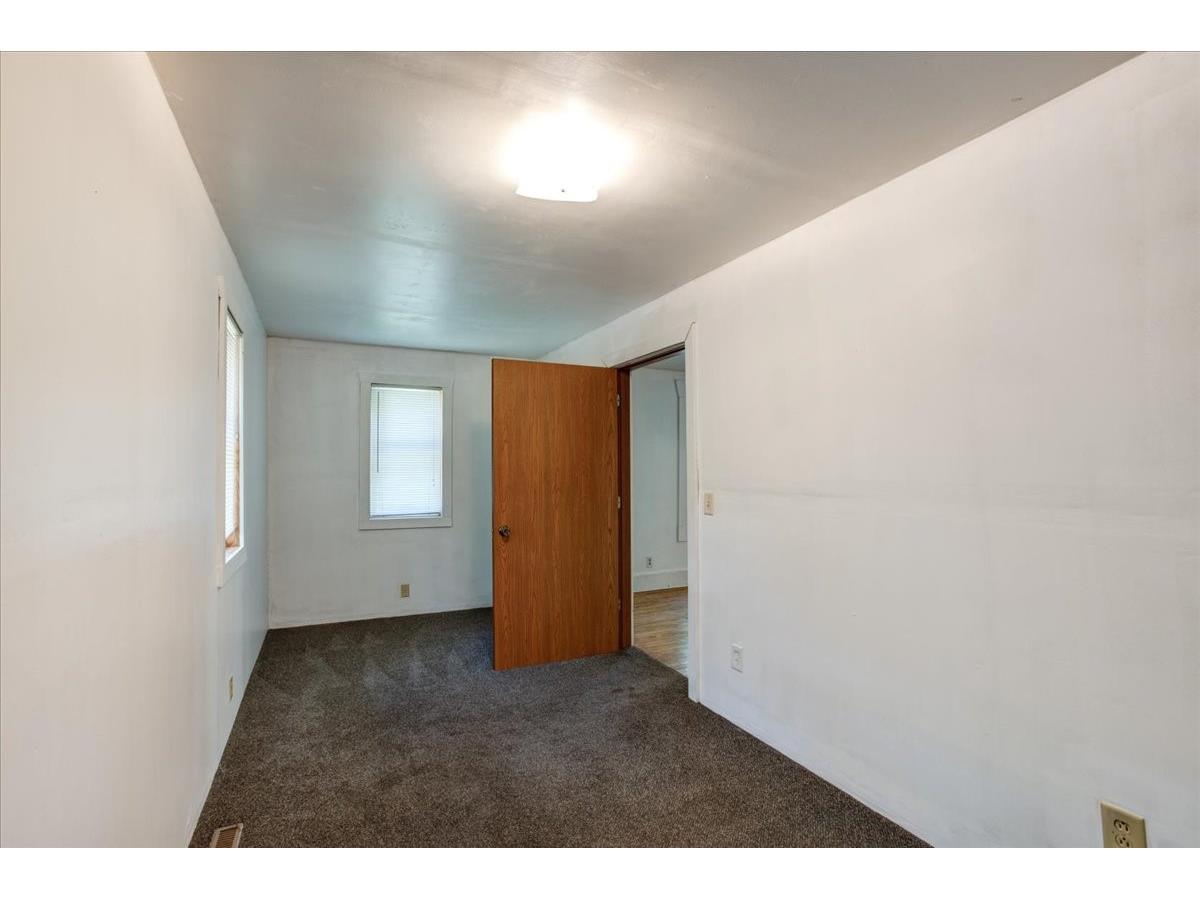 408 18th Avenue E #1 Menomonie WI 54751 1603009 image16