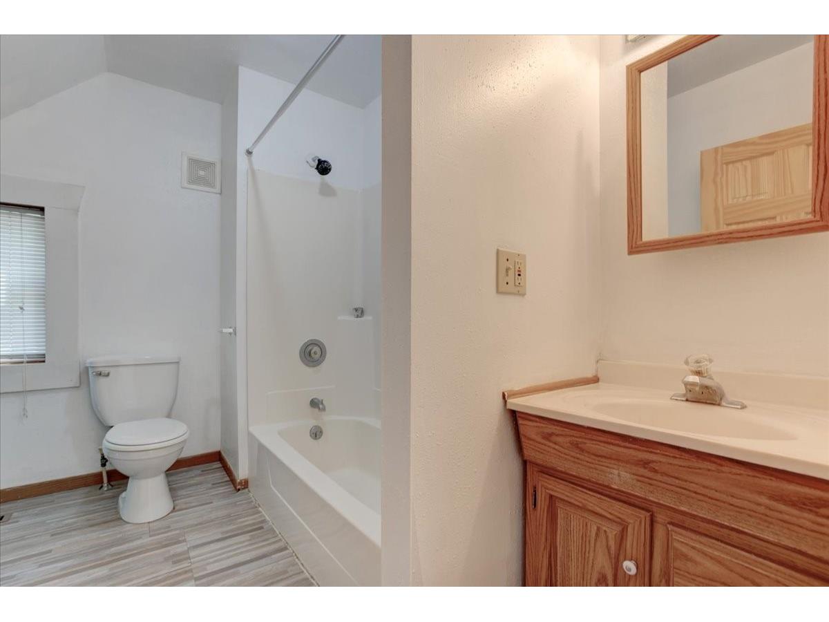 408 18th Avenue E #1 Menomonie WI 54751 1603009 image20
