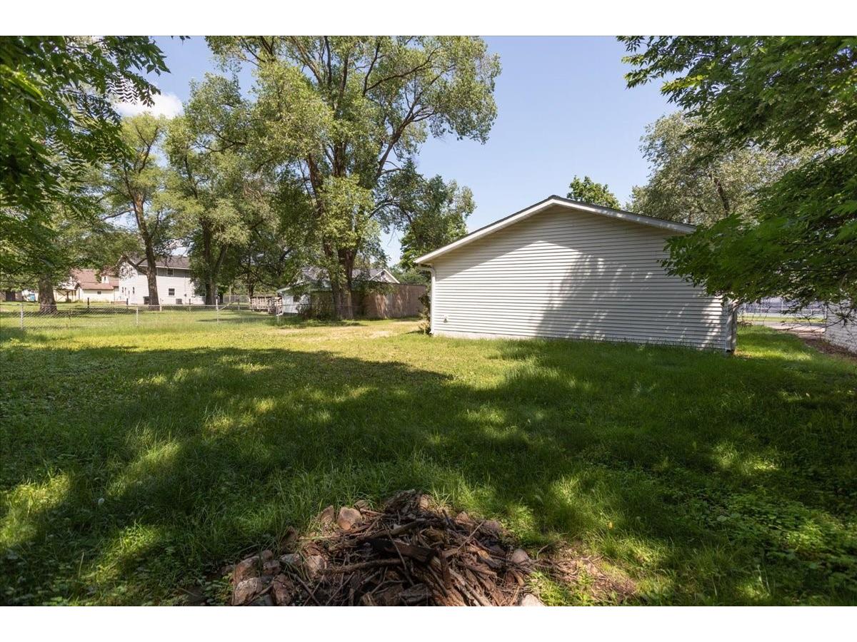 408 18th Avenue E #1 Menomonie WI 54751 1603009 image7
