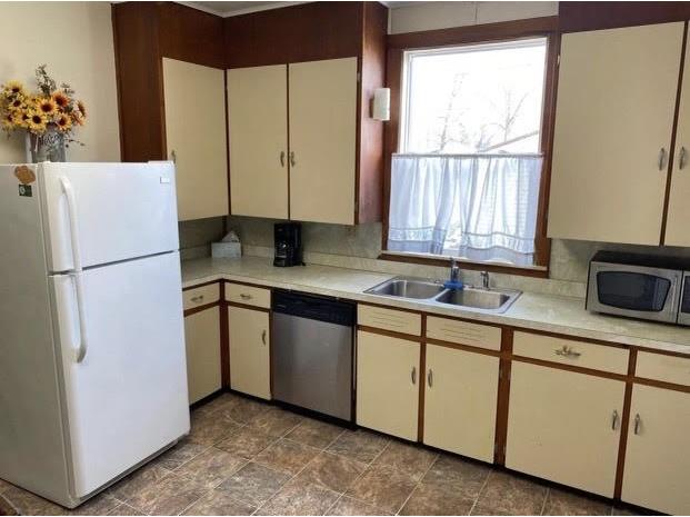 408 W Elm Street #1-2 Chippewa Falls WI 54729 1597819 image8