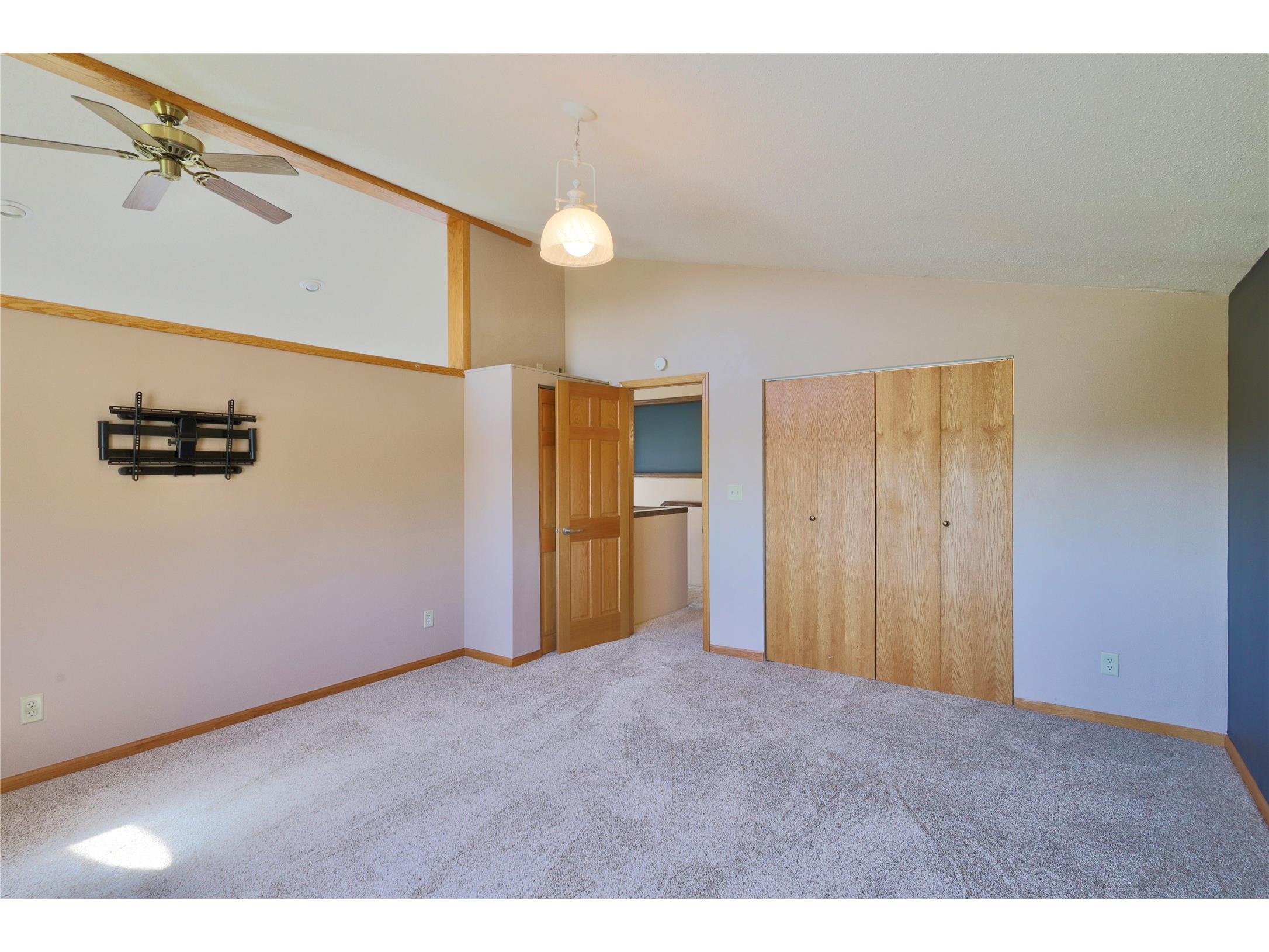 410 4th Street Fairchild WI 54741 1602199 image25