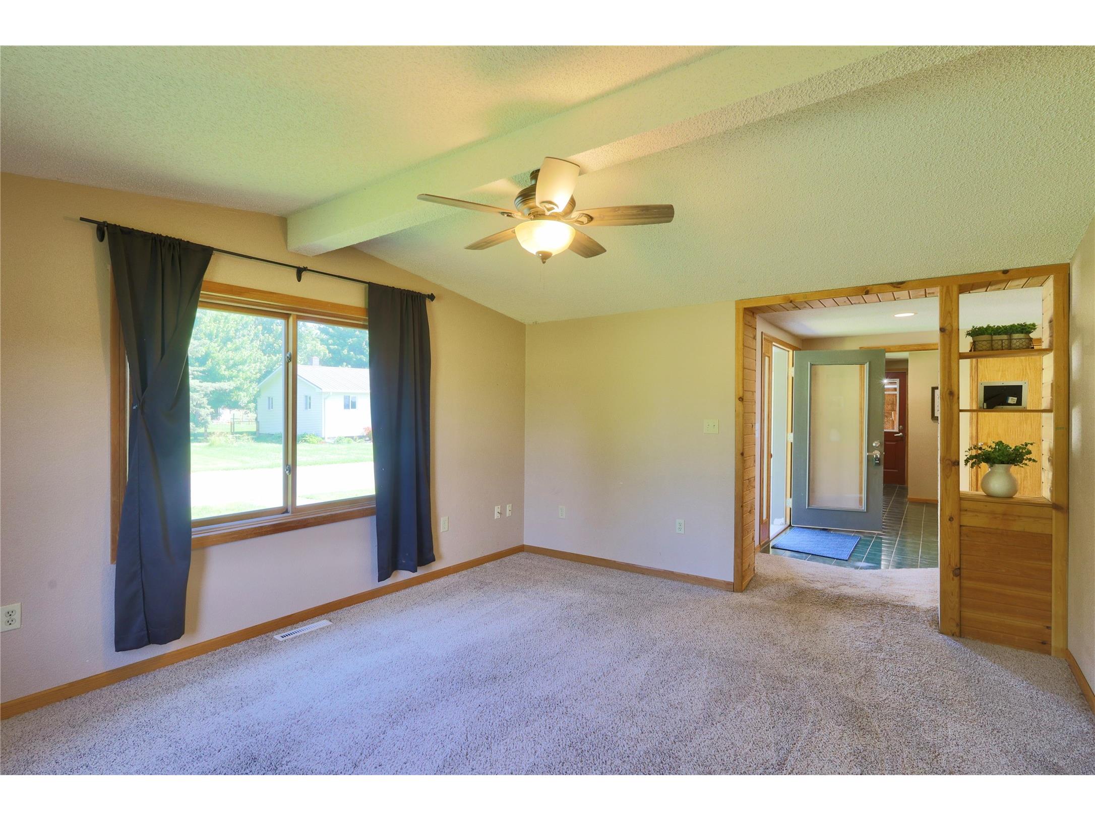 410 4th Street Fairchild WI 54741 1602199 image9
