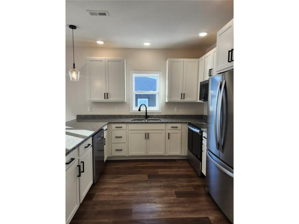 410 Finvold Street Woodville WI 54028 1597961 image3