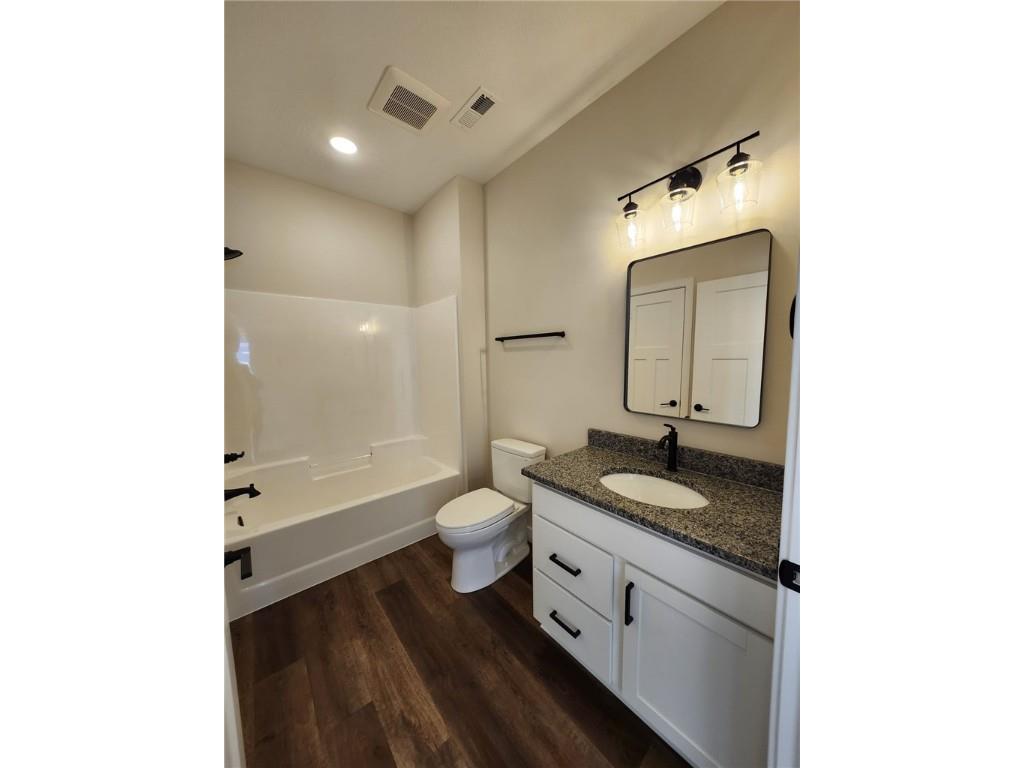 410 Finvold Street Woodville WI 54028 1597961 image32