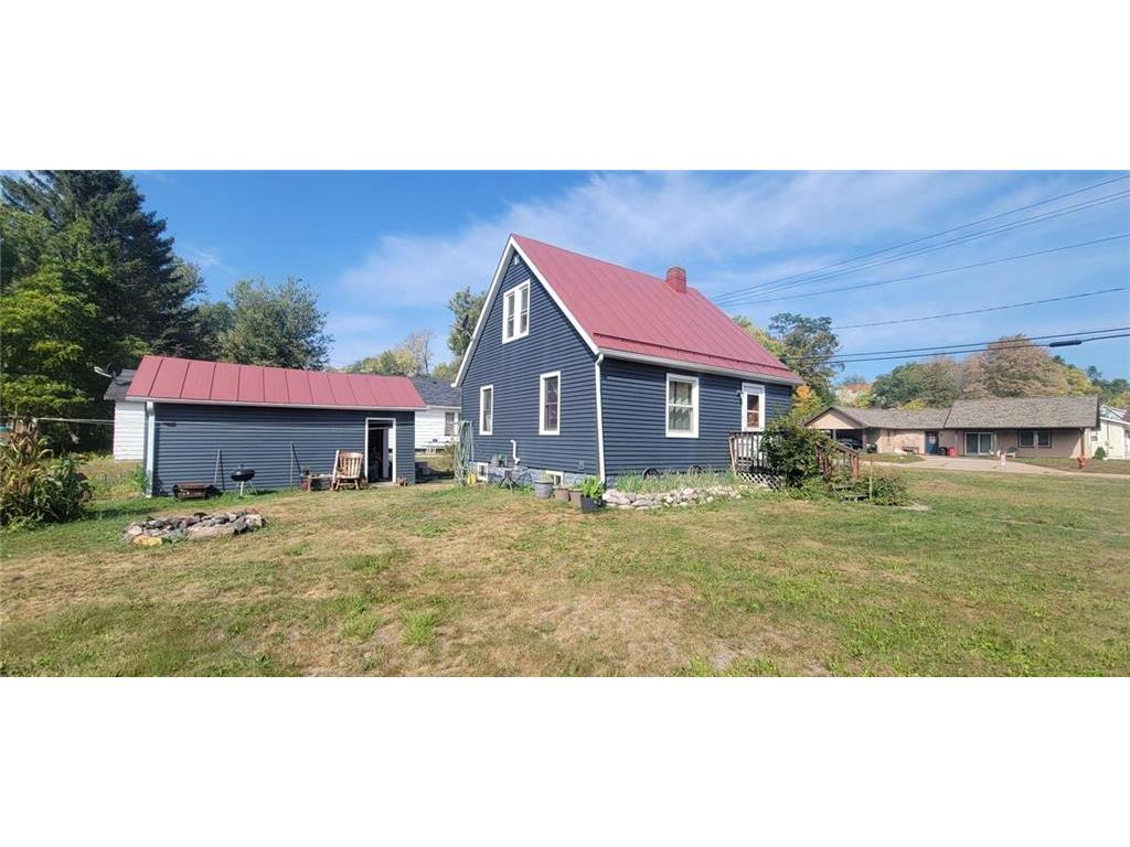 410 Pierce Street Black River Falls WI 54615 1578296 image1