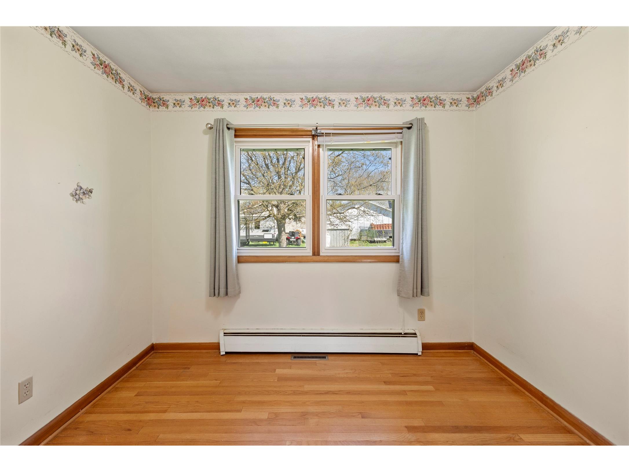 410 S 4th Street Barron WI 54812 1600884 image9