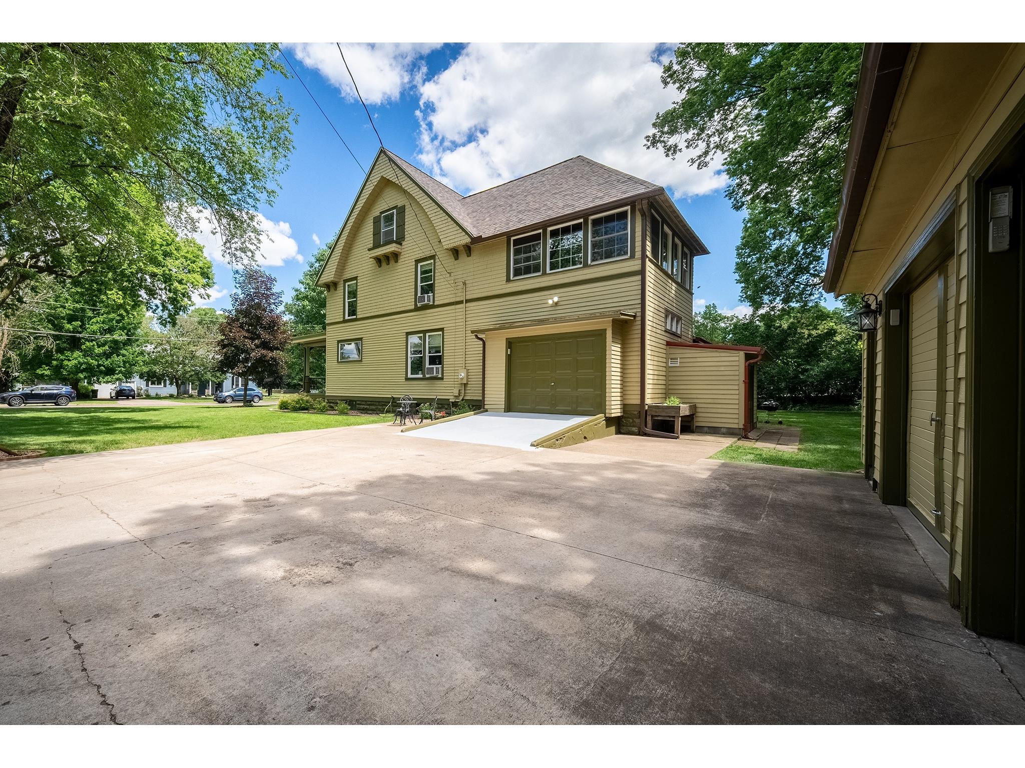 410 Superior Street Chippewa Falls WI 54729 1602639 image49
