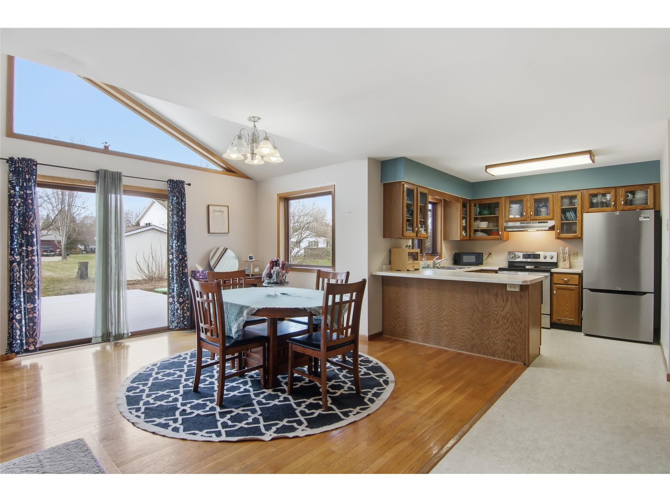 411 21st Street NE Menomonie WI 54751 1599638 image10