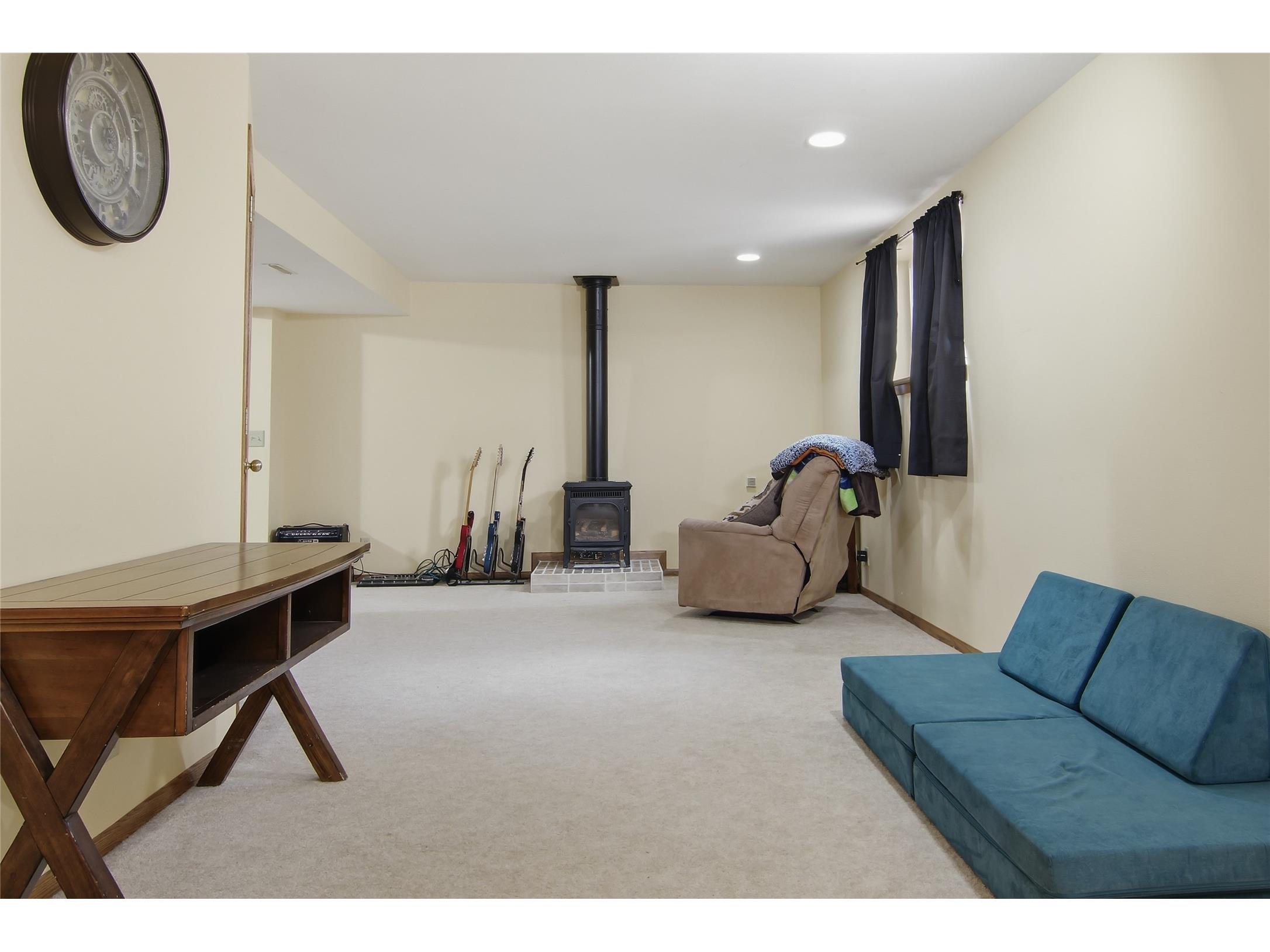 411 21st Street NE Menomonie WI 54751 1599638 image27