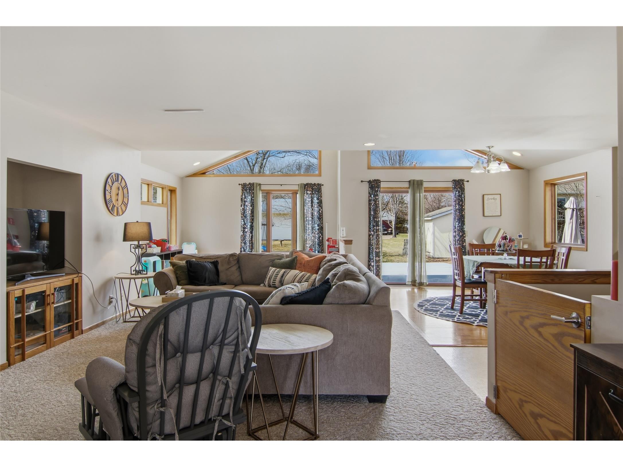 411 21st Street NE Menomonie WI 54751 1599638 image3