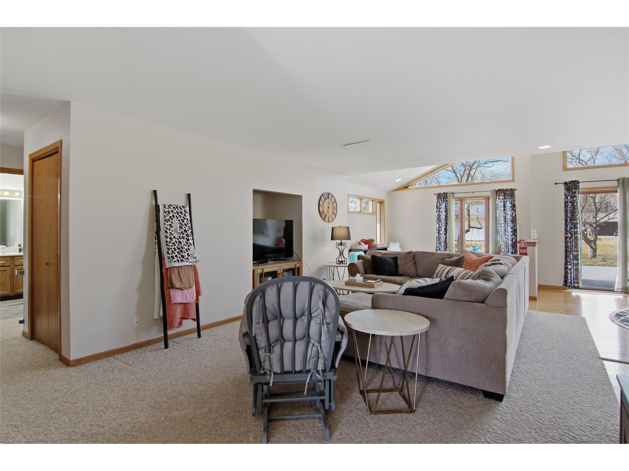 411 21st Street NE Menomonie WI 54751 1599638 image4