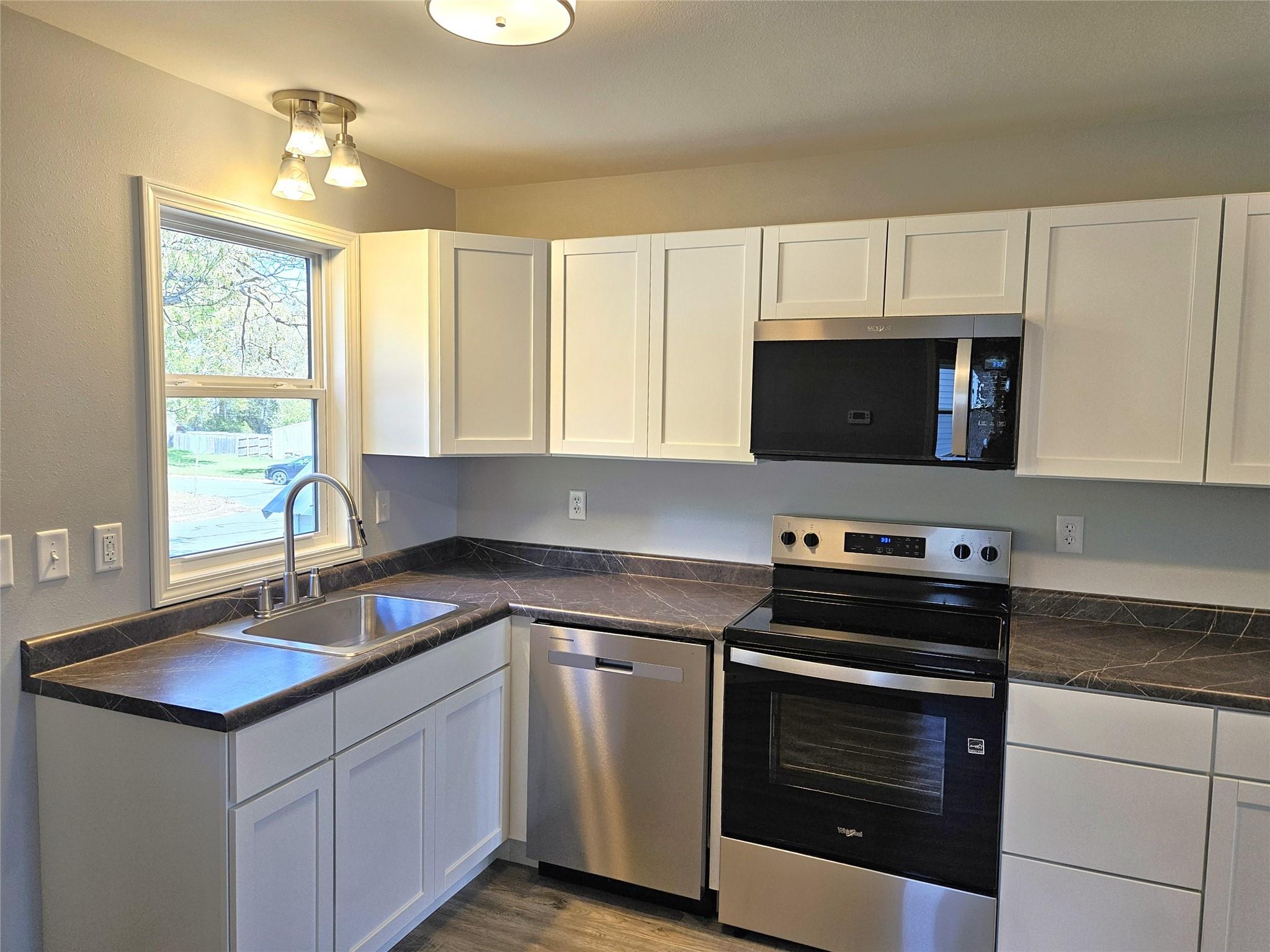411 Poplar Street Spooner WI 54801 1601458 image11
