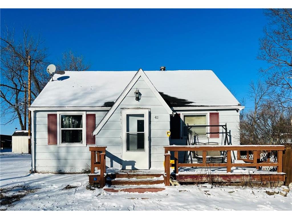 411 Washington Avenue, Turtle Lake, WI, 54889 MLS 1579099 Edina Realty