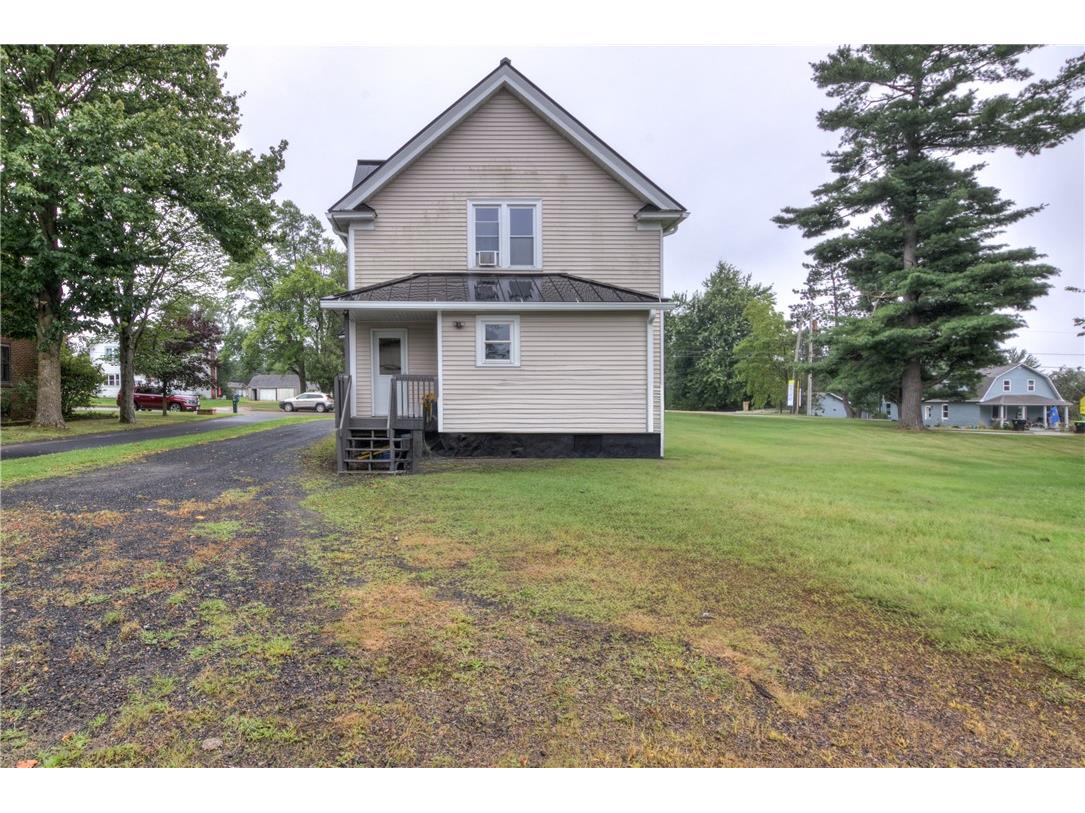 413 E Stanley Street Thorp WI 54771 1596762 image32
