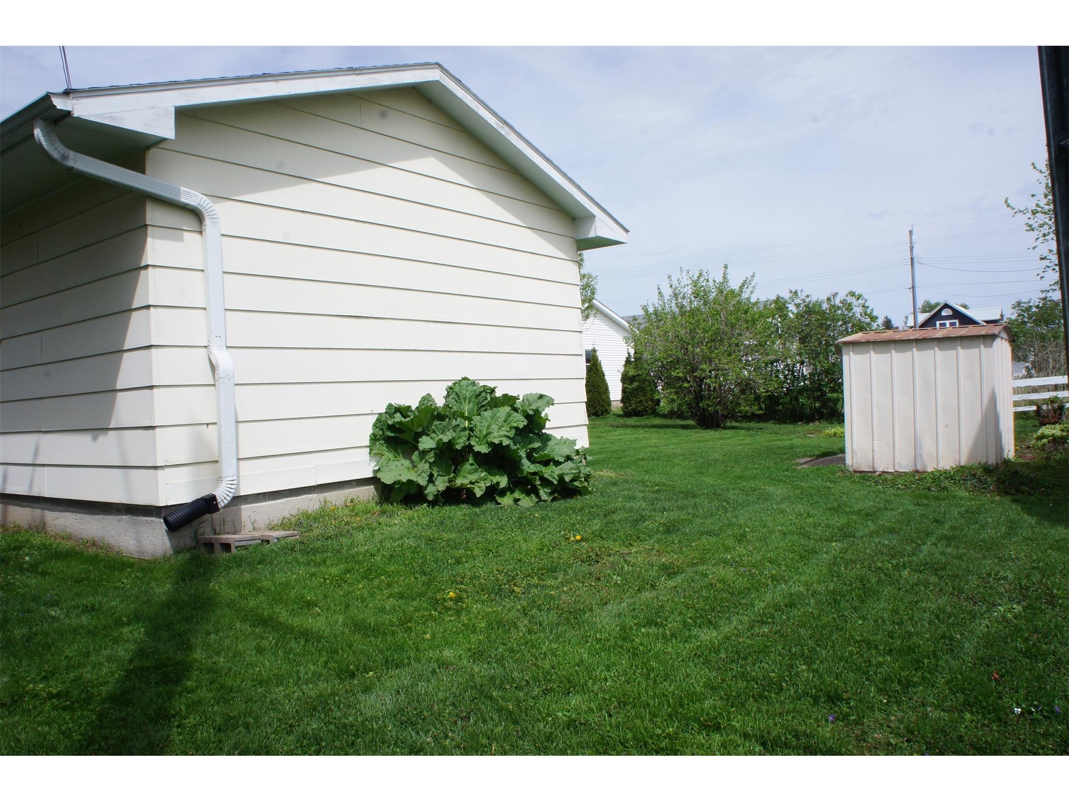 413 W Vine Street Mondovi WI 54755 1600768 image26