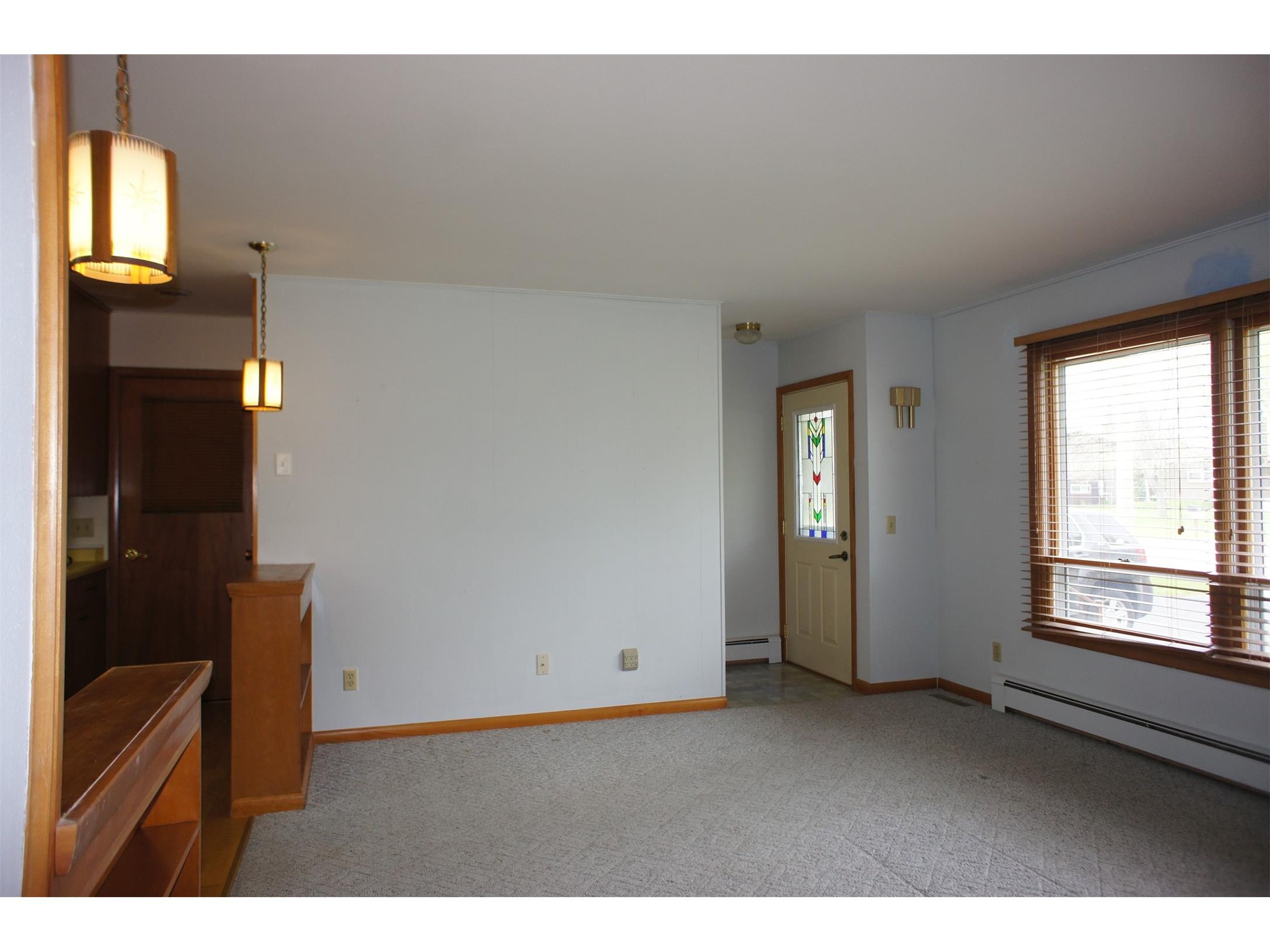 413 W Vine Street Mondovi WI 54755 1600768 image6