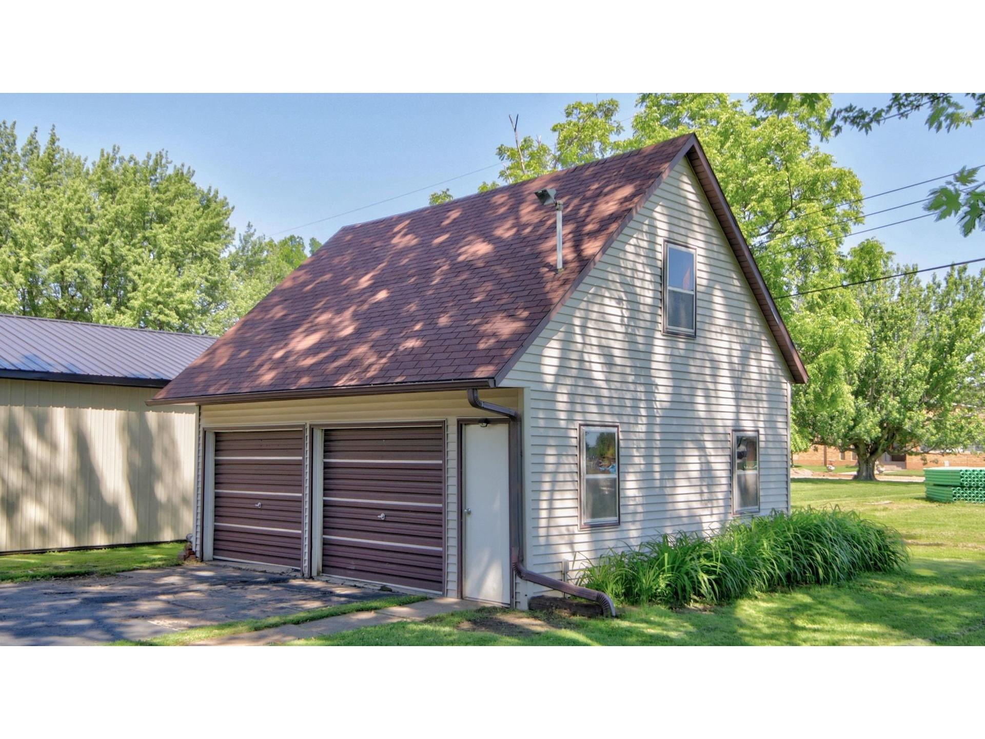 415 E Stanley Street Thorp WI 54771 1602523 image25