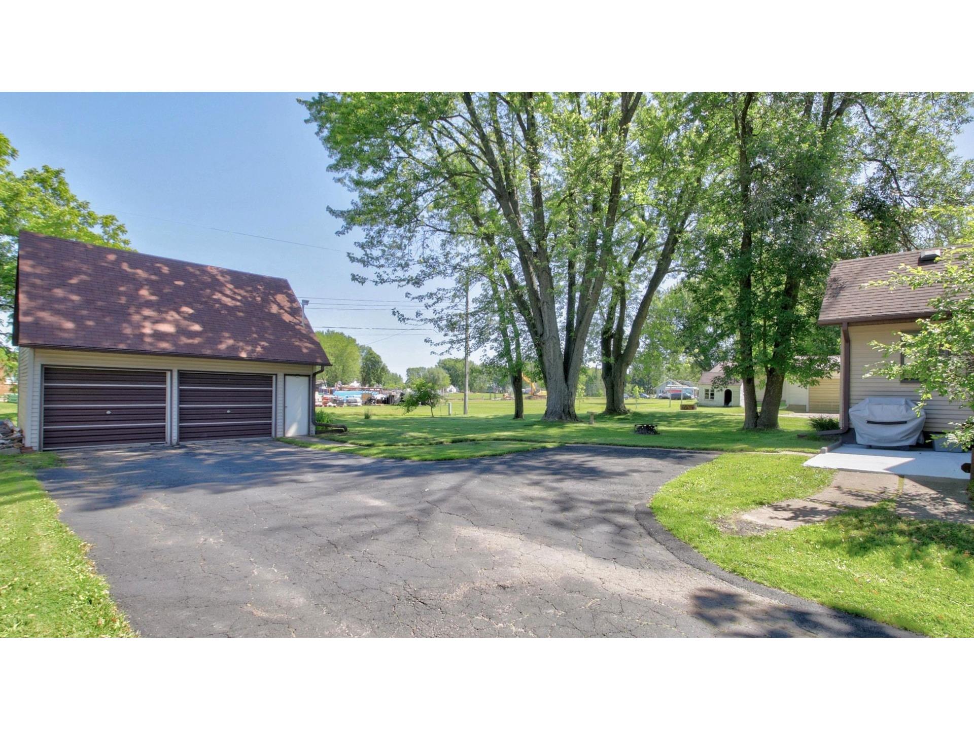 415 E Stanley Street Thorp WI 54771 1602523 image3