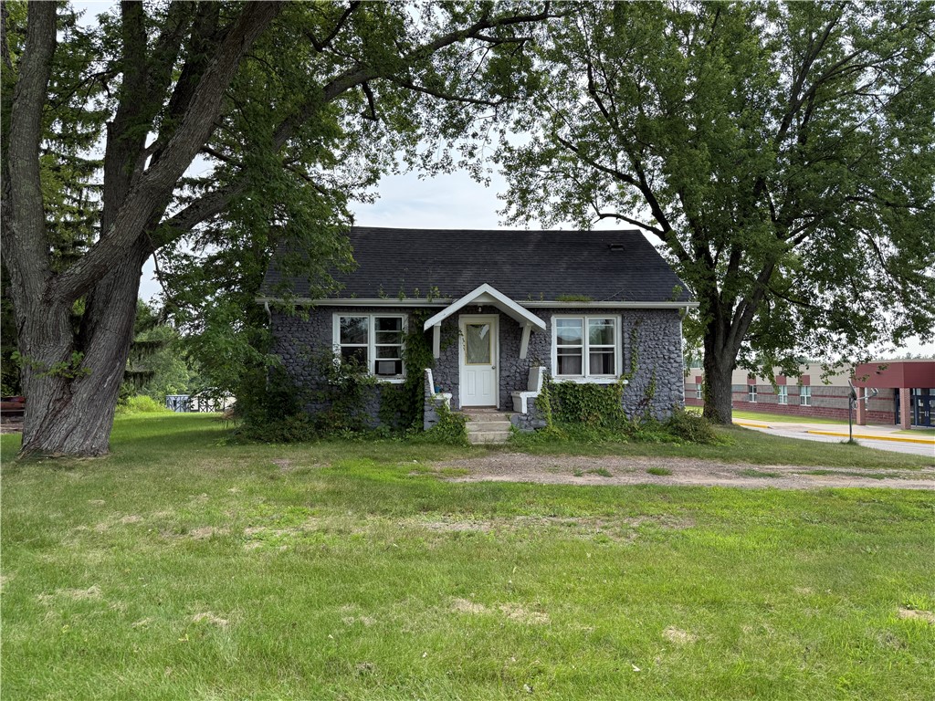 415 N 5th Avenue Gilman WI 54433 1594489 image1