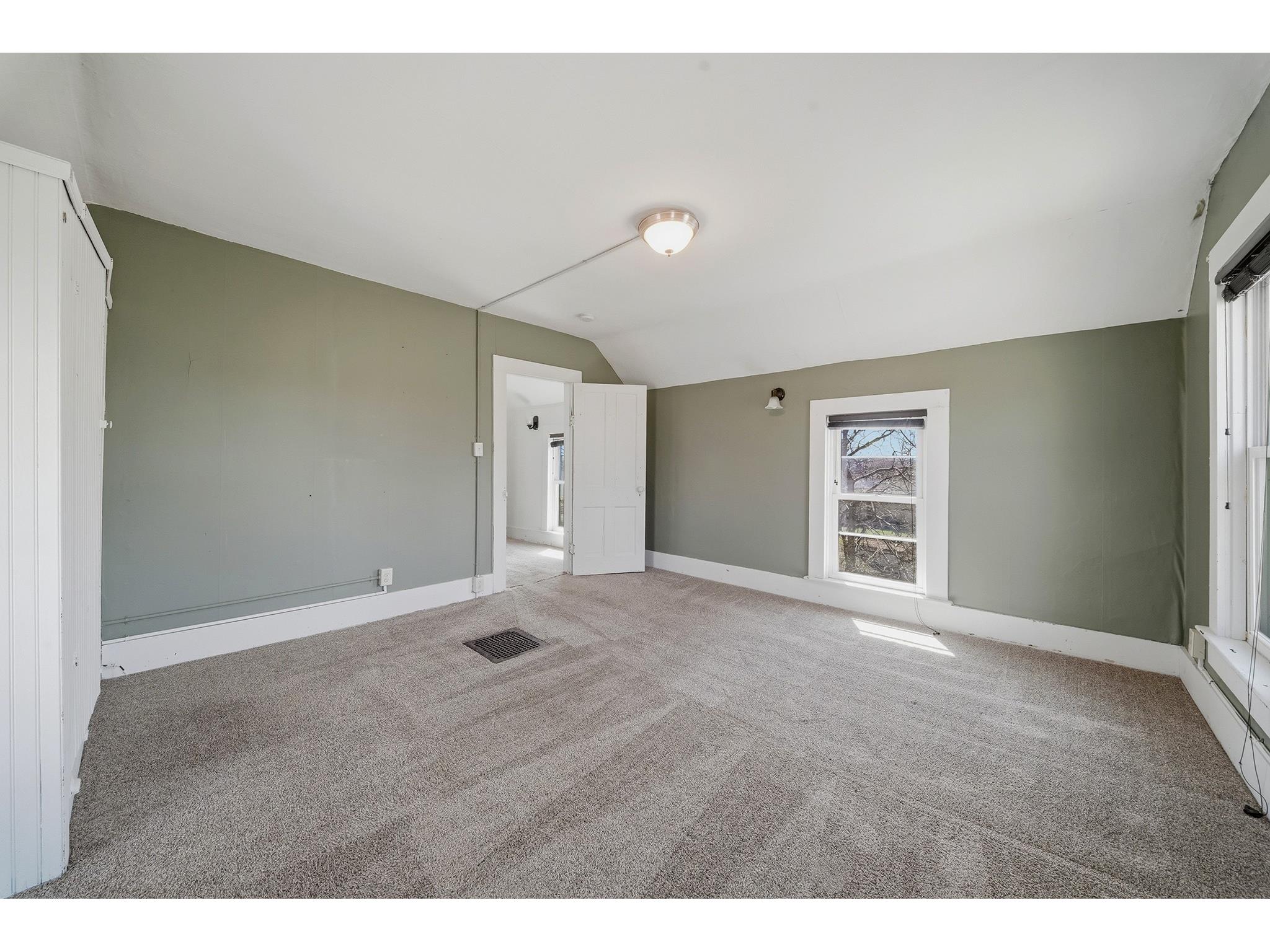 415 N Dewey Street Eau Claire WI 54703 1600039 image13