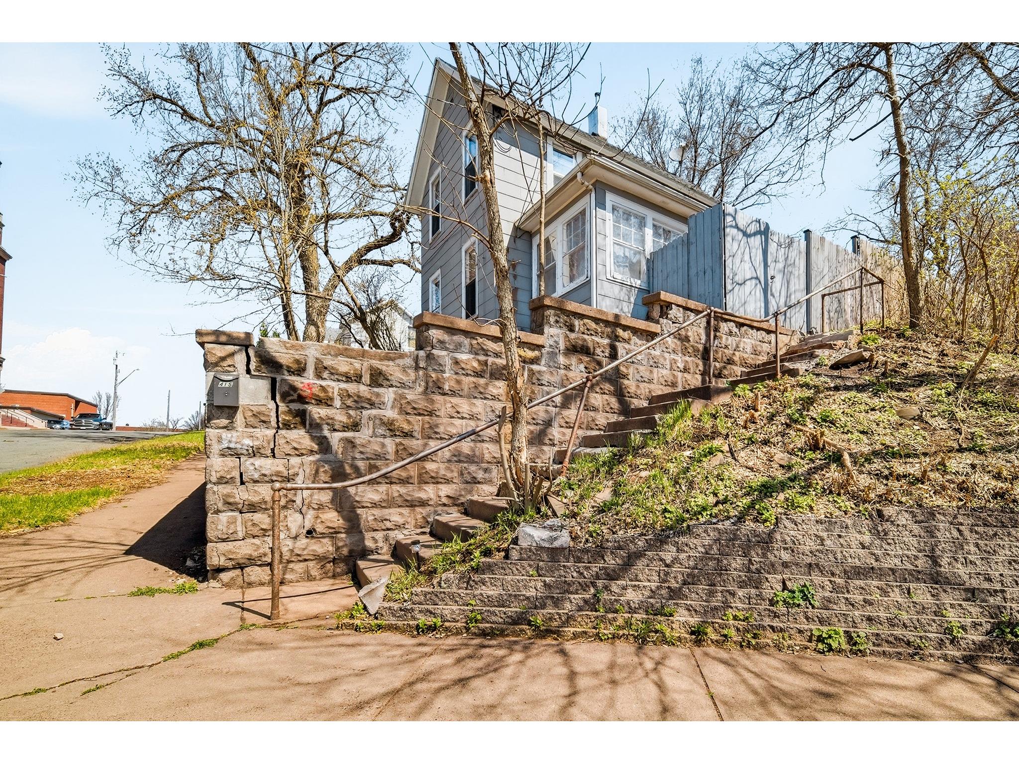 415 N Dewey Street Eau Claire WI 54703 1600039 image2