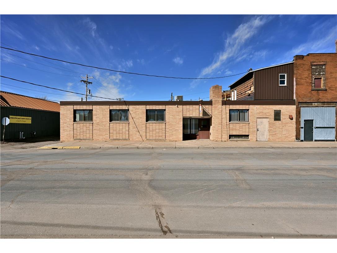 415 N Front Street Spooner WI 54801 1573282 image1