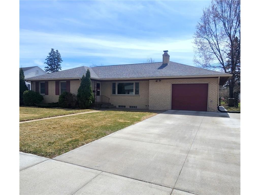 415 W Grant Avenue Eau Claire WI 54701 1590070 image1