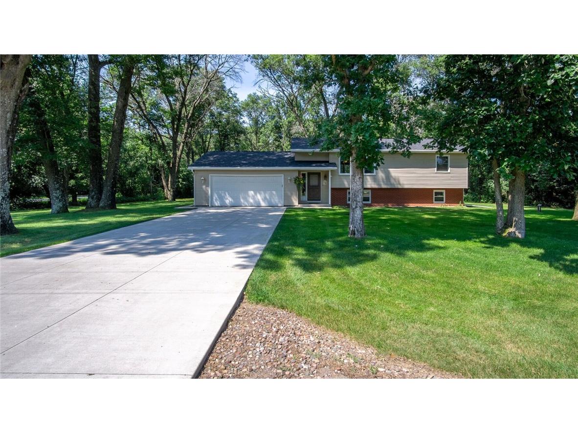 4156 Parkwood Drive Eau Claire WI 54703 1593995 image1