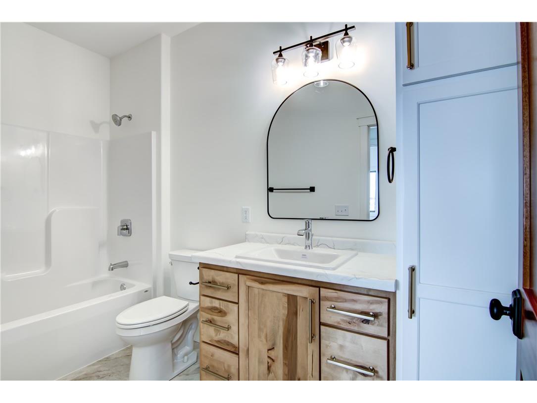 4160 Lasalle Street Eau Claire WI 54703 1598812 image24