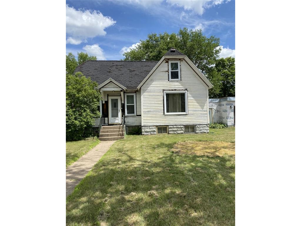 417 Franklin Street, Eau Claire, WI 54703 MLS 1566689 Edina Realty