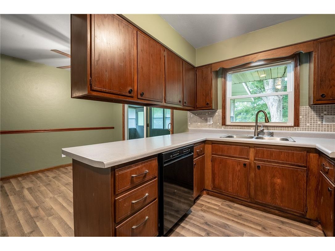 417 N Mckenzie Street Stanley WI 54768 1598009 image3