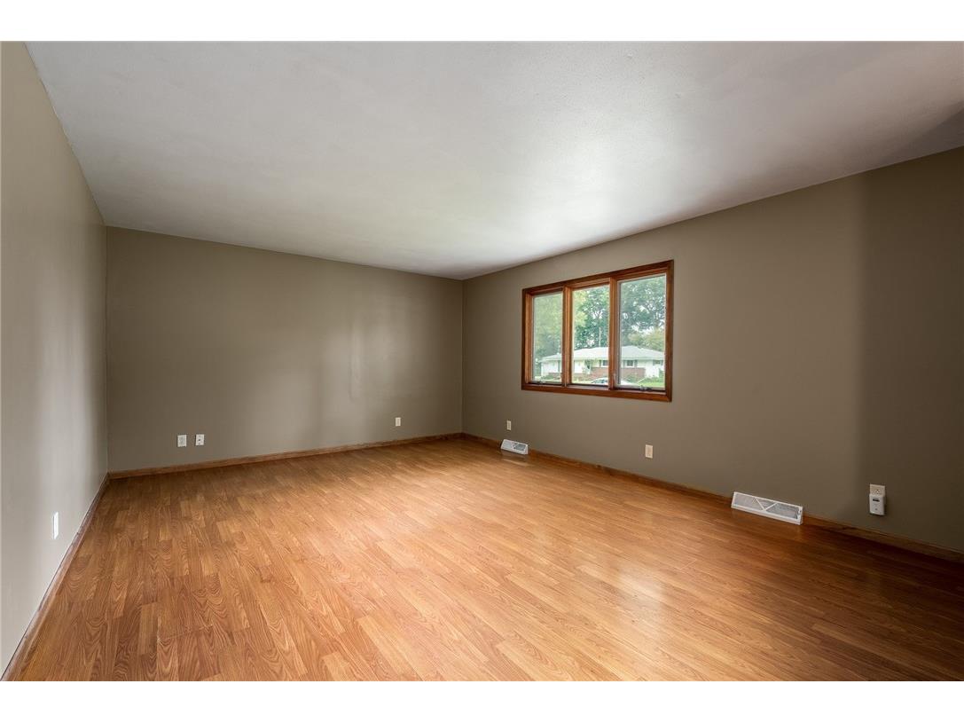 417 N Mckenzie Street Stanley WI 54768 1598009 image6