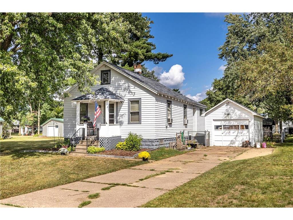 417 Pine Street Black River Falls WI 54615 1576357 image1