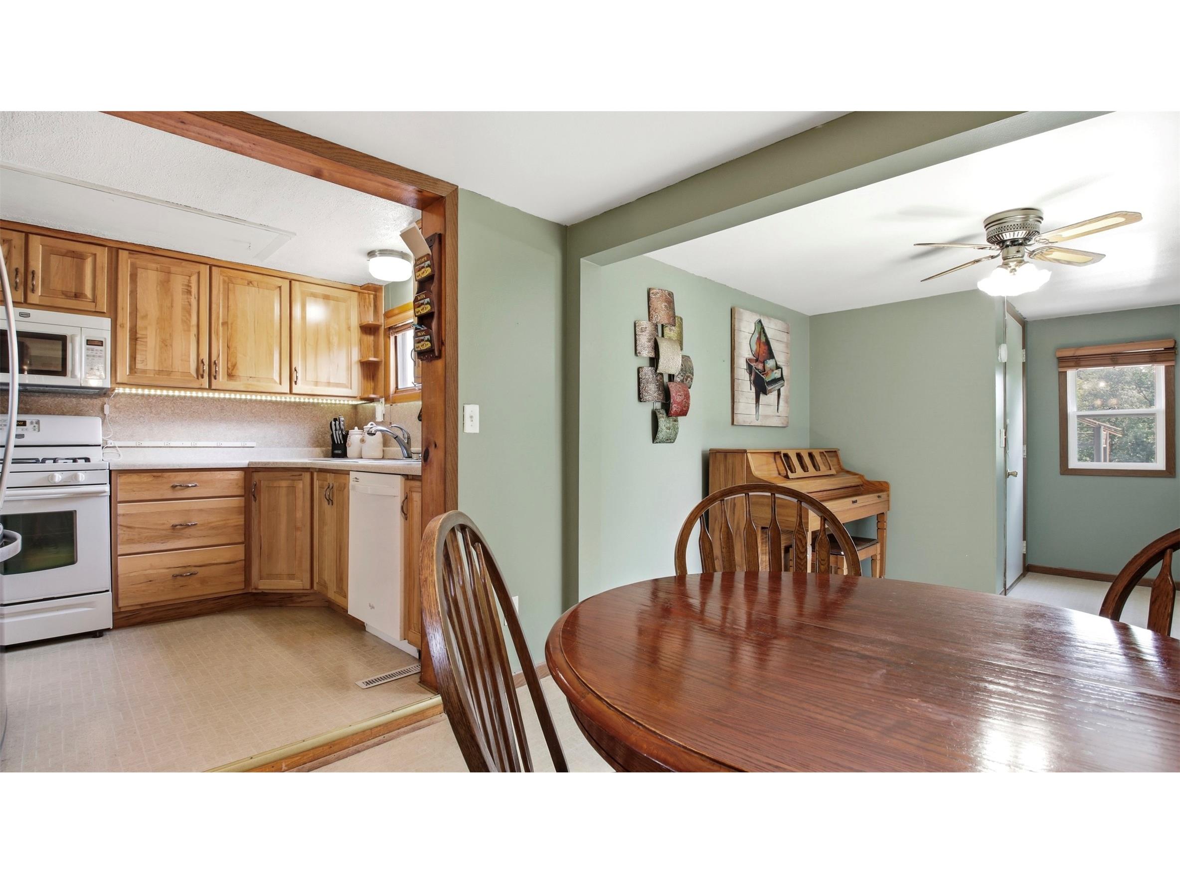 417 S 7th Street Cameron WI 54822 1602982 image13
