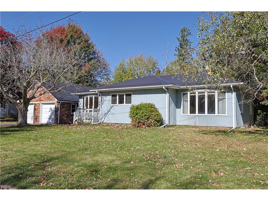 419 Park Avenue E Ladysmith WI 54848 1586452 image1