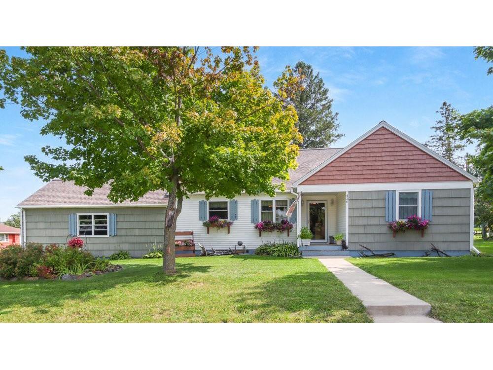 420 S 6th Street Barron WI 54812 1585816 image1