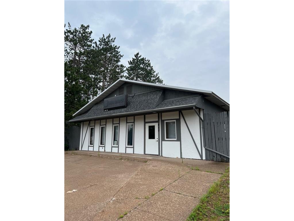 420 Service Rd Spooner WI 54801 1574564 image1
